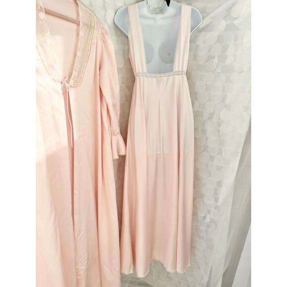 Vintage 70’s Pink Nightgown & Robe Set Large FULL SWEEP Satin lace Old Hollywood - Picture 10 of 16